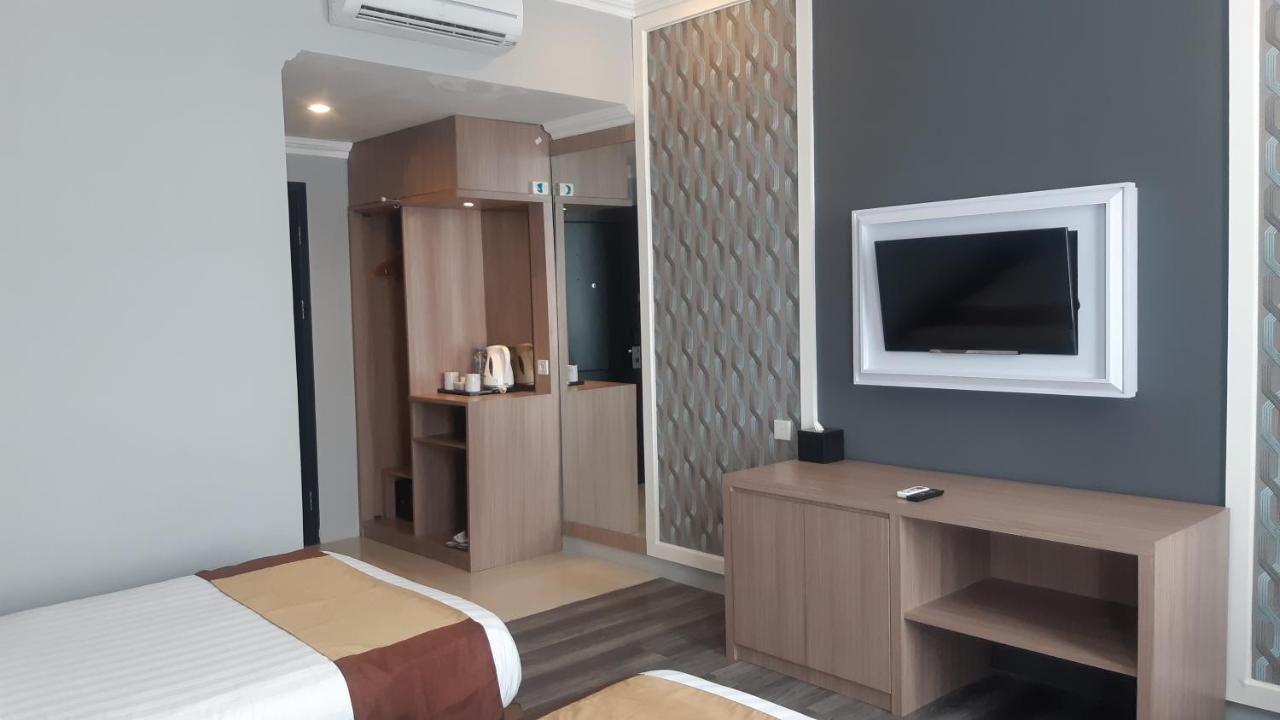 Luminor Hotel Palembang By Wh Free Massage 10 Minutes Zewnętrze zdjęcie